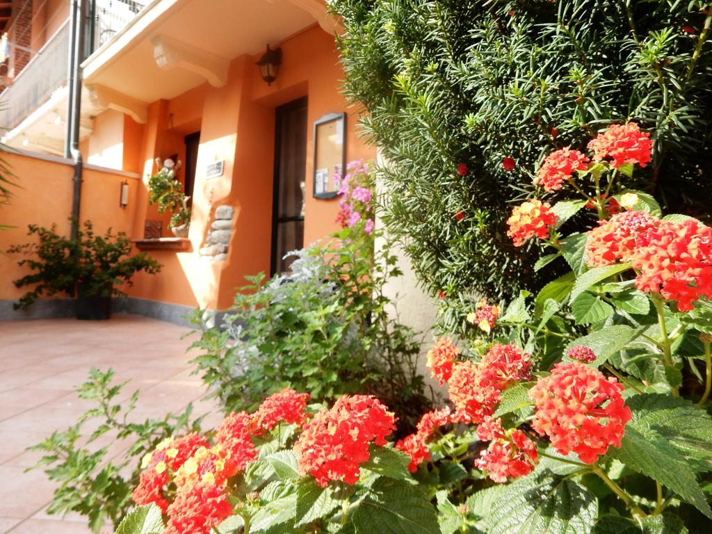 Bed&Breakfast La Siepe Pinerolo Dış mekan fotoğraf